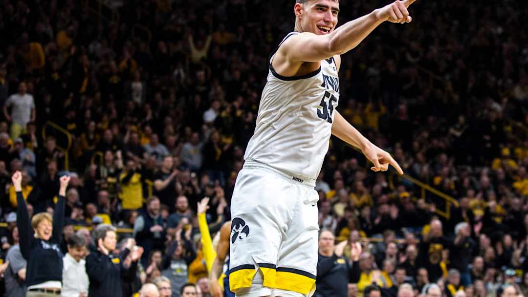 Garza Officially Receives NBA Combine Invitation