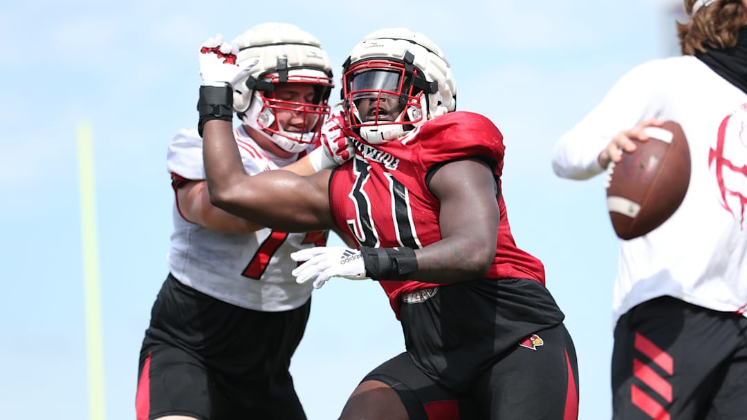 Louisville offensive line becoming closer in second year