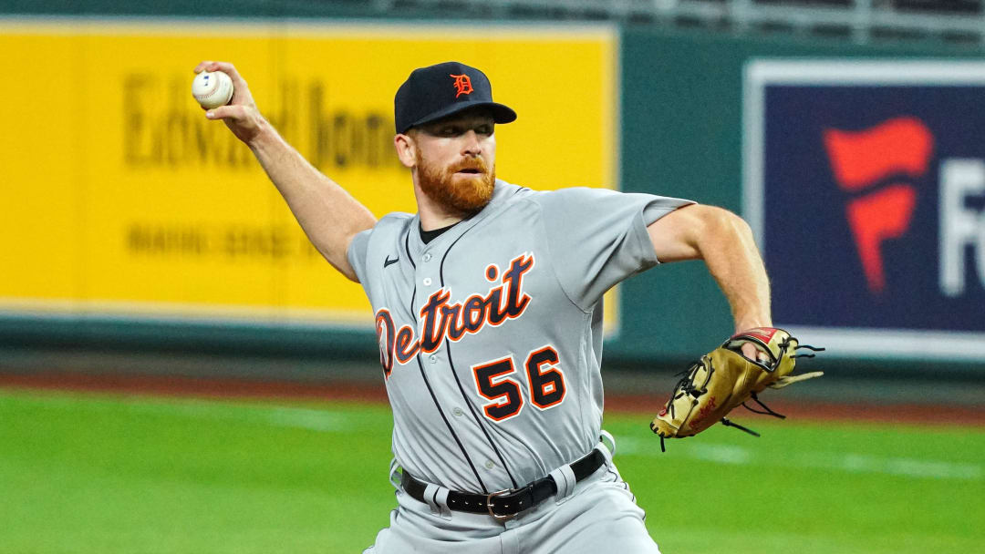 Tigers Fall 3-2 in Kansas City, Mo. Tigers Fall 3-2 in Kansas City, Mo.