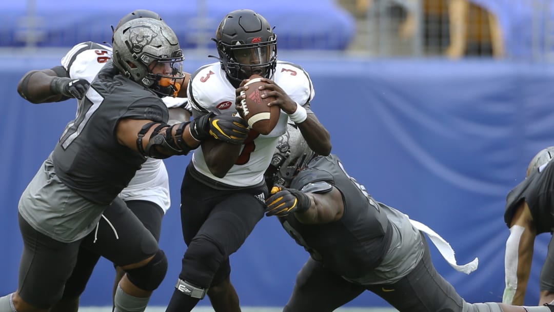 Louisville Offense Struggles Against Stout Pitt Front-Seven