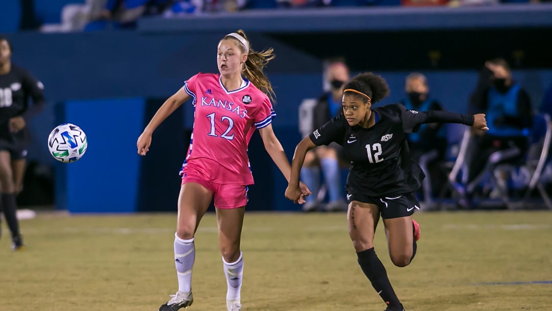 No. 8 Cowgirls Lose on the Road to No. 10 Kansas