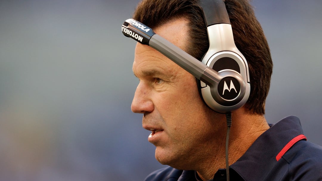 Texans' Watt On Retiring Kubiak: 'Great Man, Helluva Coach'