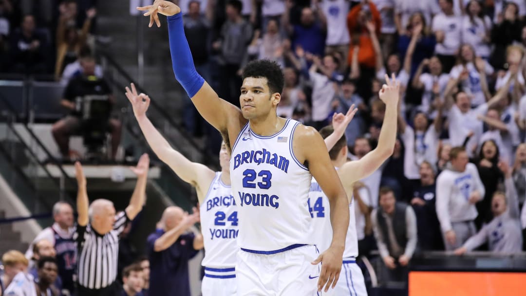 College Basketball Best Bets: Expect Some Bite From Cougars, Huskies