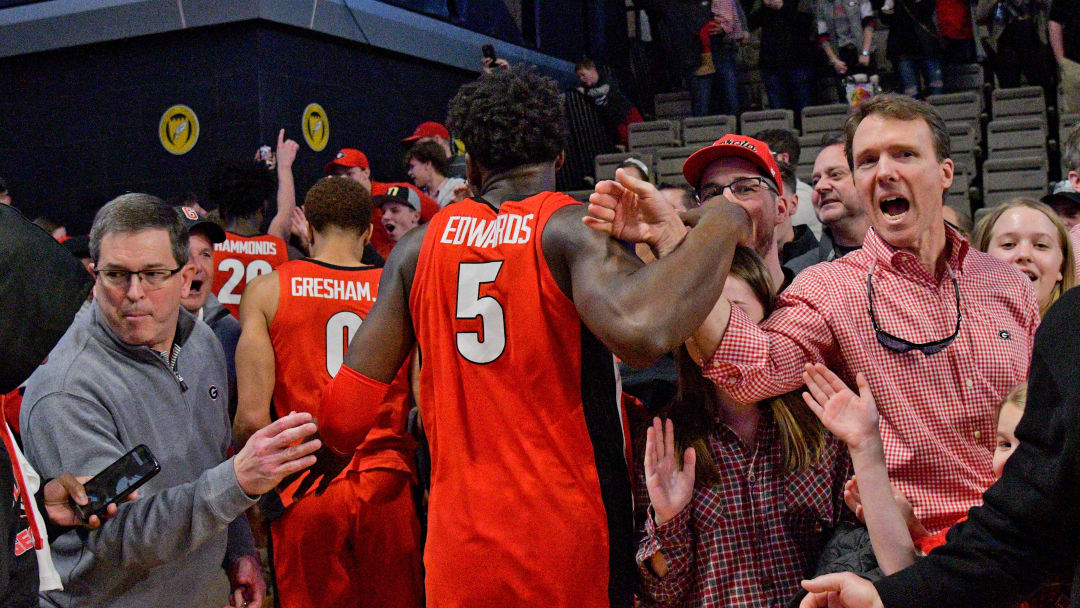 Crump Breaks Commodore Hearts With Three at Buzzer