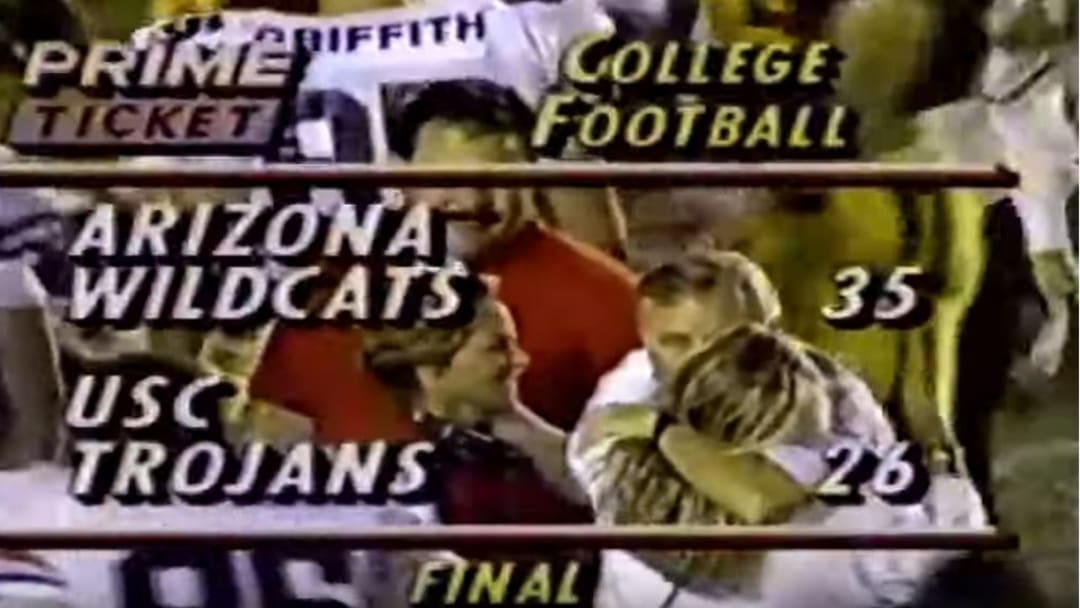 Offseason re-watch party: Fumblerooski helps Arizona upset USC in 1990