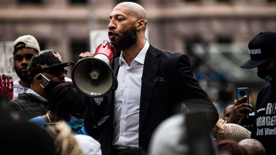 Open Letter to Kyrie Irving and A Call for "Operation Black Bank"