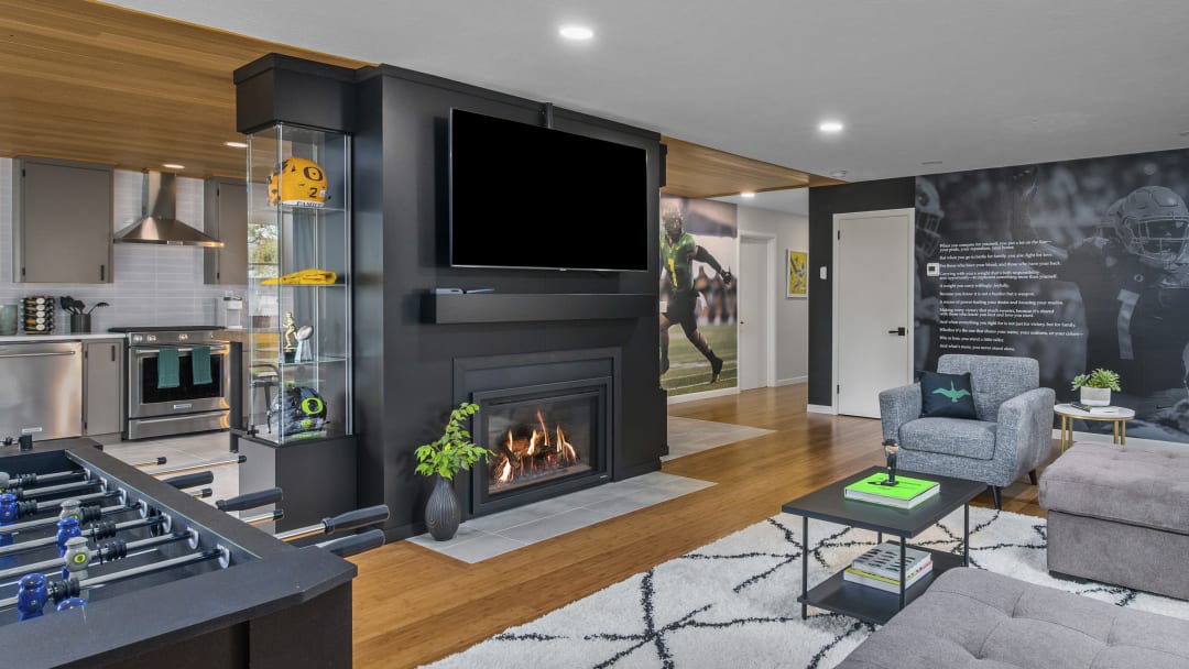 Division Street, Inc. Begins Airbnb NIL Adventure