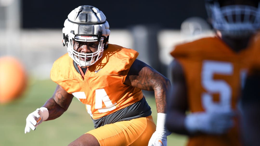 One Freshman to Watch For Each SEC Football Team in 2022