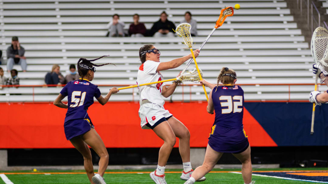 Emily Hawryschuk Sets School Record in Syracuse's Win Over Albany
