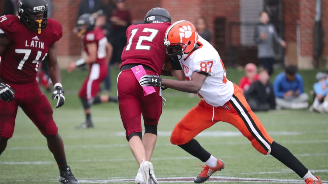 Fast-Rising DE Okunlola Discusses Tennessee Offer