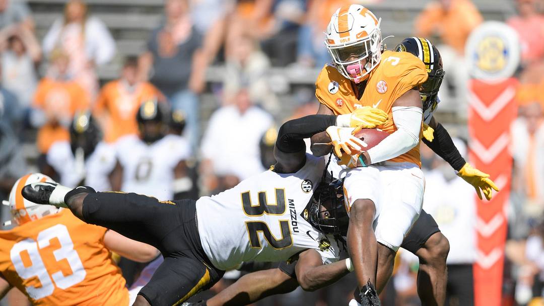 Seth Keysor on Willie Gay Jr. and Nick Bolton: "They Provide Two Very Different Roles" Seth Keysor on Willie Gay Jr. and Nick Bolton: "They Provide Two Very Different Roles"