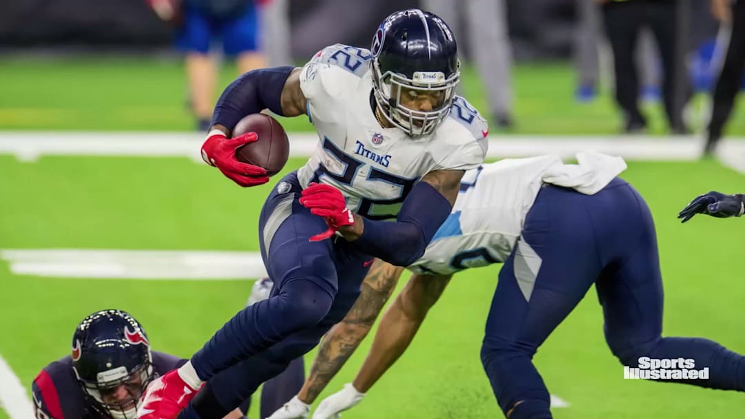 Derrick Henry is the BamaCentral Crimson Tide Pro Athlete of the Week