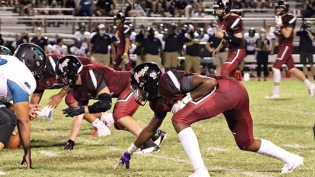 Scoutlook: Holtzclaw Brings a Speedy Edge Rusher to Huskies Scoutlook: Holtzclaw Brings a Speedy Edge Rusher to Huskies