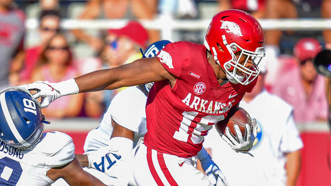 Razorbacks Offense Dominates In Blowout Of Georgia Southern