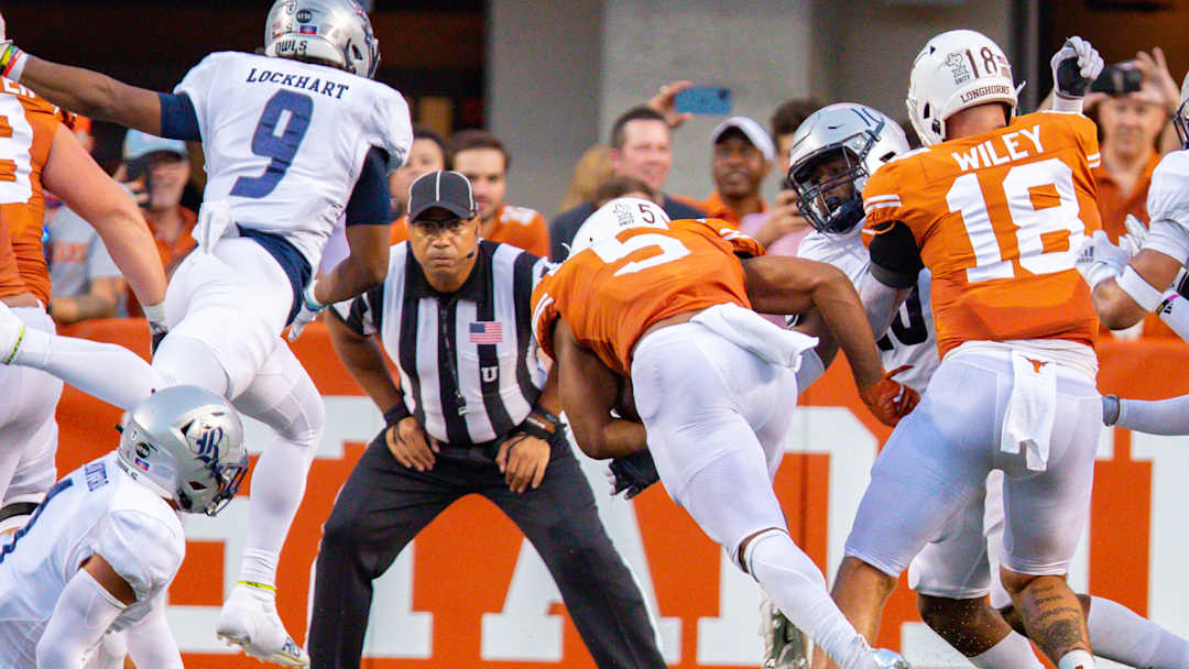 Photo Recap: Longhorns Rebound with Thrashing of Rice