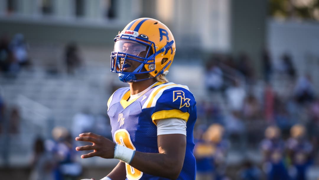 Wisconsin football officially signs 15 total players on Early Signing Day