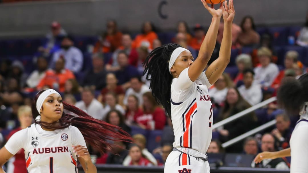Auburn Tigers best Aggies, snap three-game skid