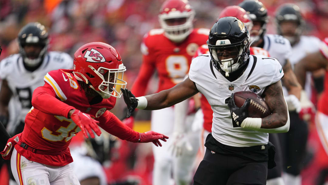 Travis Etienne’s 2022 Comeback and Ascension: A Year in Review