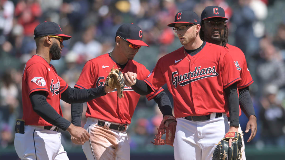 Dodgers News: LA Adds Shortstop Depth in Trade With Guardians Dodgers News: LA Adds Shortstop Depth in Trade With Guardians