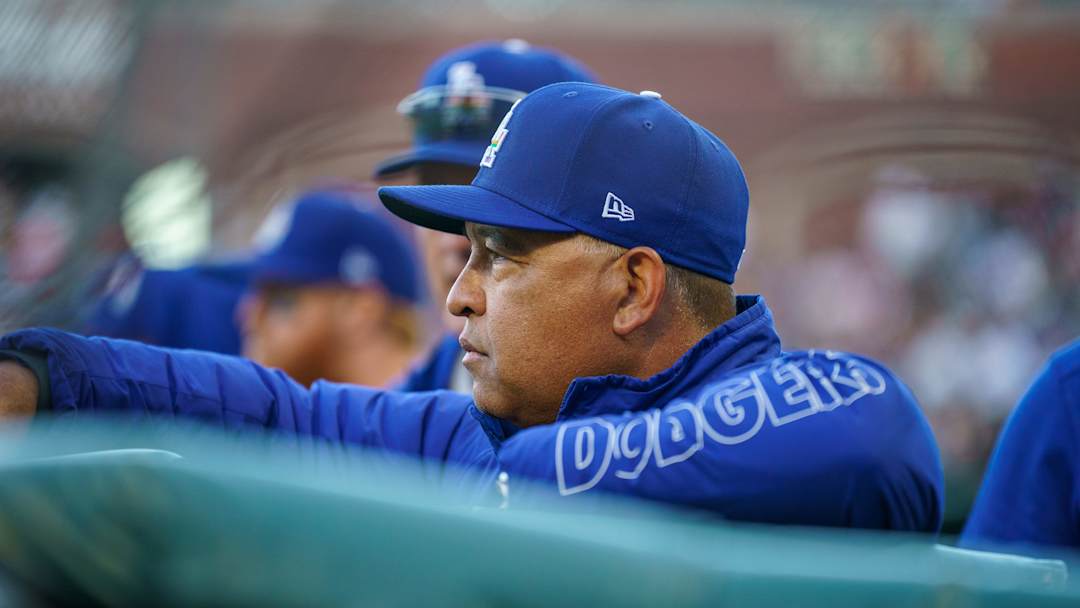 Dodgers: Dave Roberts Missed Challenge Opportunity on Crucial Play Against Giants