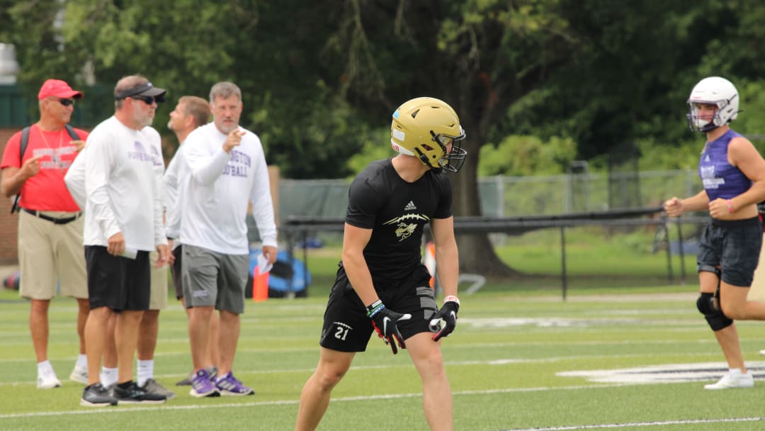 2024 RB Caden Williams Looking to Build Recruiting Momentum in Junior Season