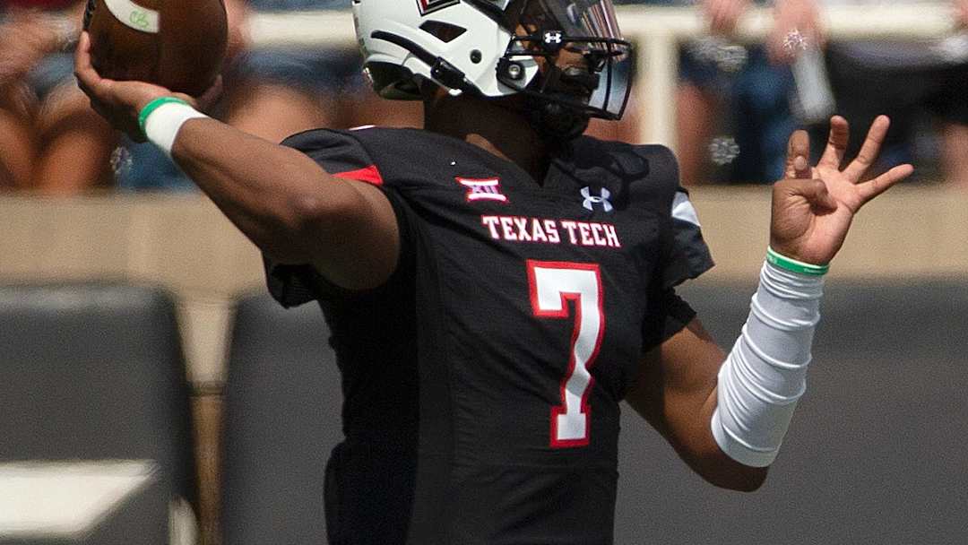 Should Donovan Smith Be Red Raiders Full-Time Starter at QB?