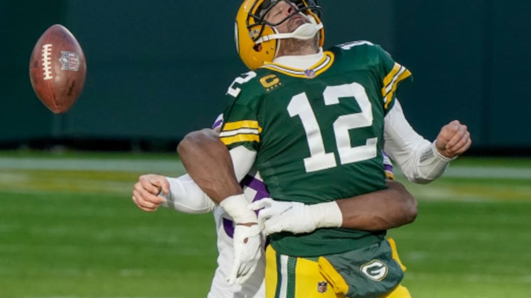 Aaron Rodgers: What’s Wrong with Packers QB? Bills Coach Leslie Frazier Responds