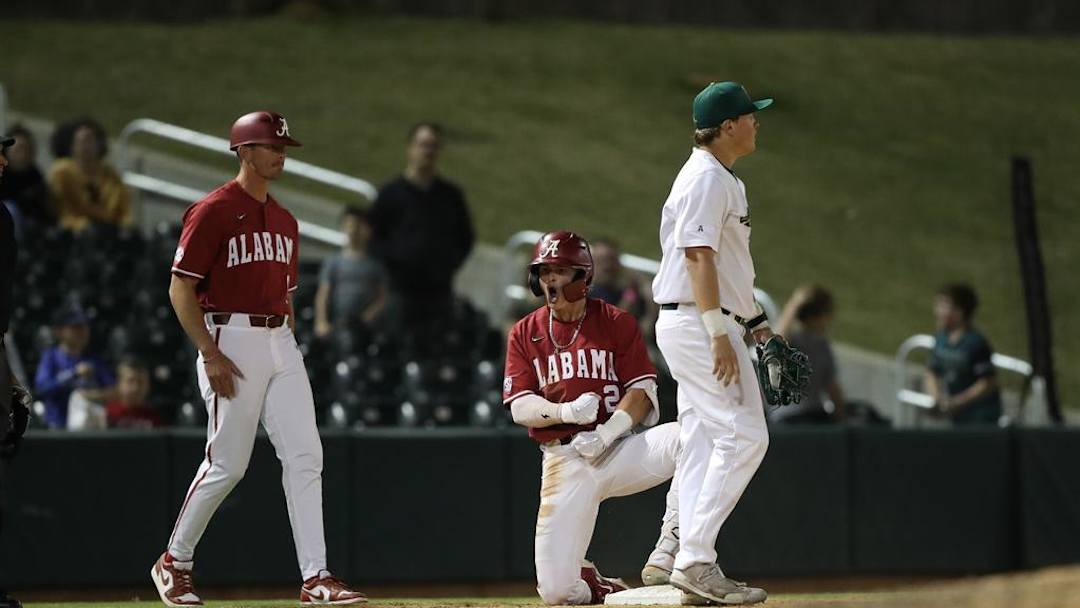 No. 16 Alabama Baseball Comes Back to Beat UAB in Extra Innings, Remains Undefeated
