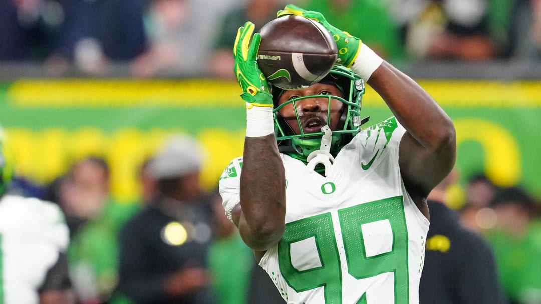 'He's ready now;' WR Jurrion Dickey Trending Toward Larger Role in 2024