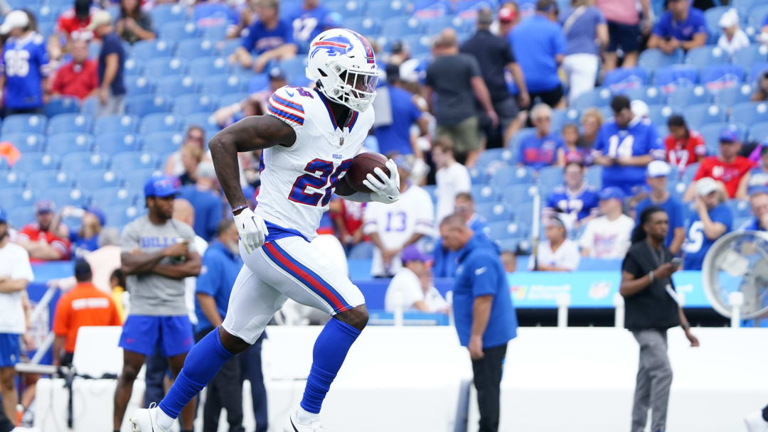 Bills RB Latavius Murray Reveals How He Found 'A Family' in Buffalo