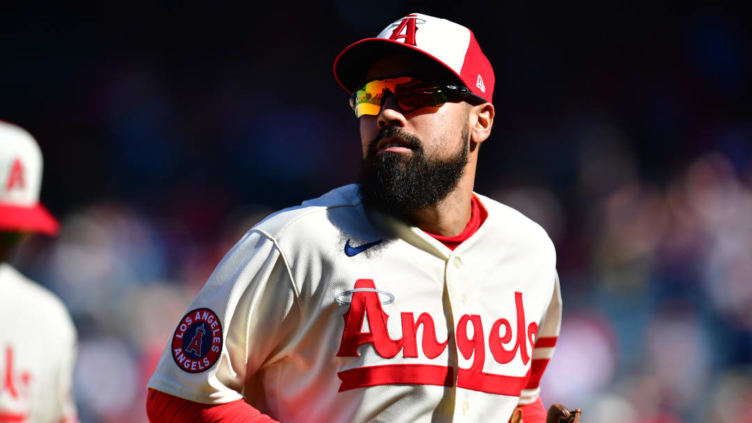 Longtime MLB Pitcher Responds to Anthony Rendon's Comments About Season Being Too Long