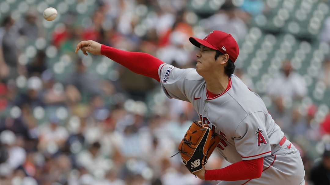 Shohei Ohtani News: Agent Nez Balelo Confirms Angels Star Will Continue To Pitch and Hit in MLB