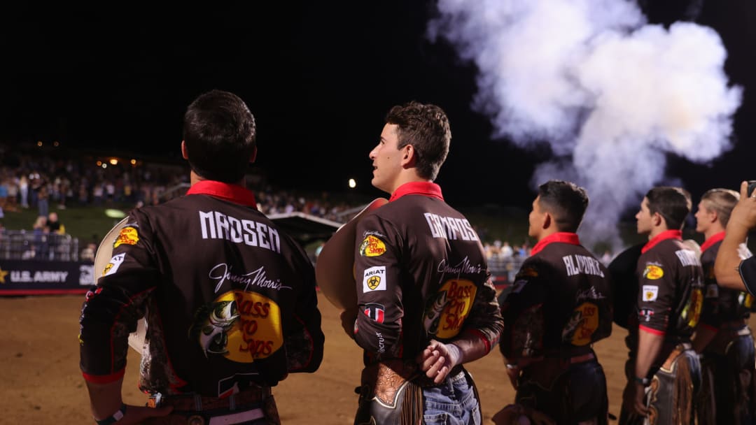 PBR Riders Shine Saturday with Huge Rides During Thunder Days