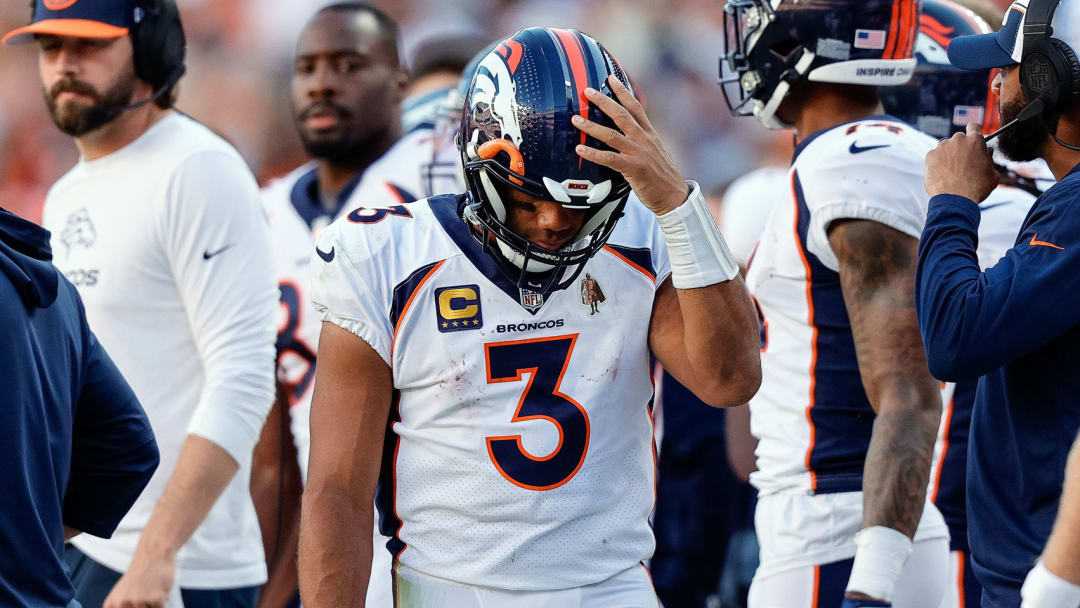 Outlet Suggests Broncos Could Soon Bench Russell Wilson
