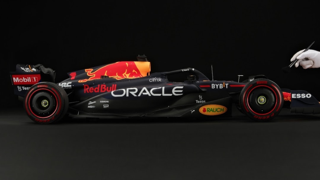 Enormous Red Bull RB18 model unveiled by Amalgam Collection
