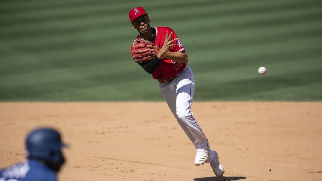 Angels Longtime Shortstop Signs With Atlanta Braves