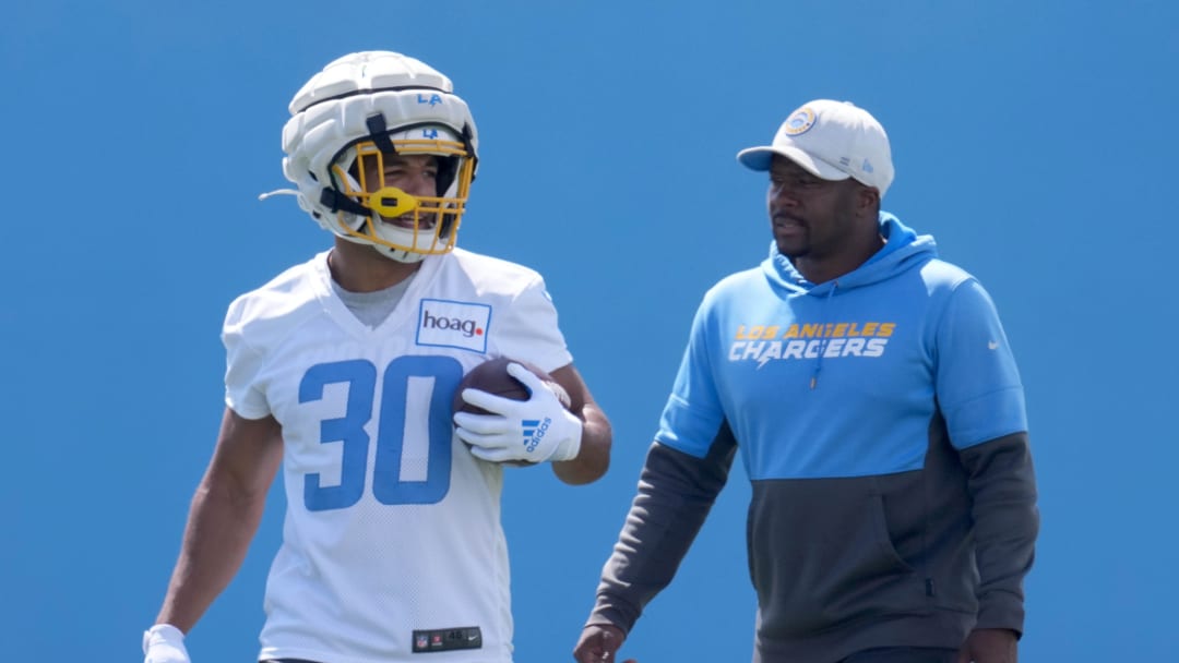 Chargers News: Austin Ekeler Explains Why He Tries To Ignore Bolts Fans