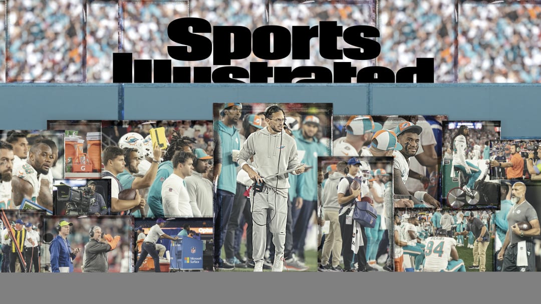 How an NFL Sideline Works: A Behind-the-Scenes Look at the Dolphins’ Support Staff How an NFL Sideline Works: A Behind-the-Scenes Look at the Dolphins’ Support Staff