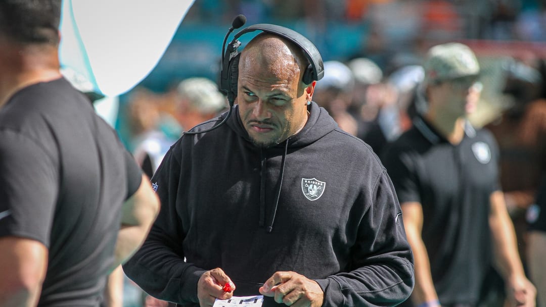 The Story of Antonio Pierce's Ascension to Head Coach