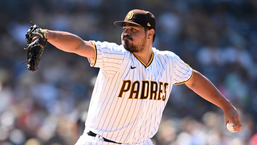 Former Padres Pitcher Signs MiLB Deal With NL West Rival