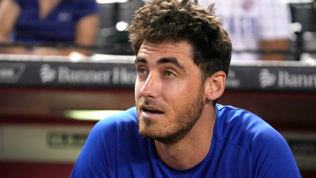 Market for Cubs' Free Agent Bellinger Is Drying Up Market for Cubs' Free Agent Bellinger Is Drying Up