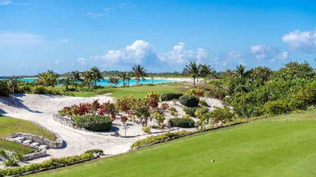 The discovery visit, Abaco Club style