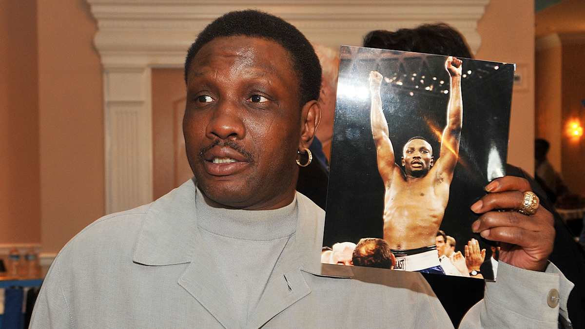 Pernell Whitaker: Boxing Hall of Famer dies after being hit by car - Sports Illustrated