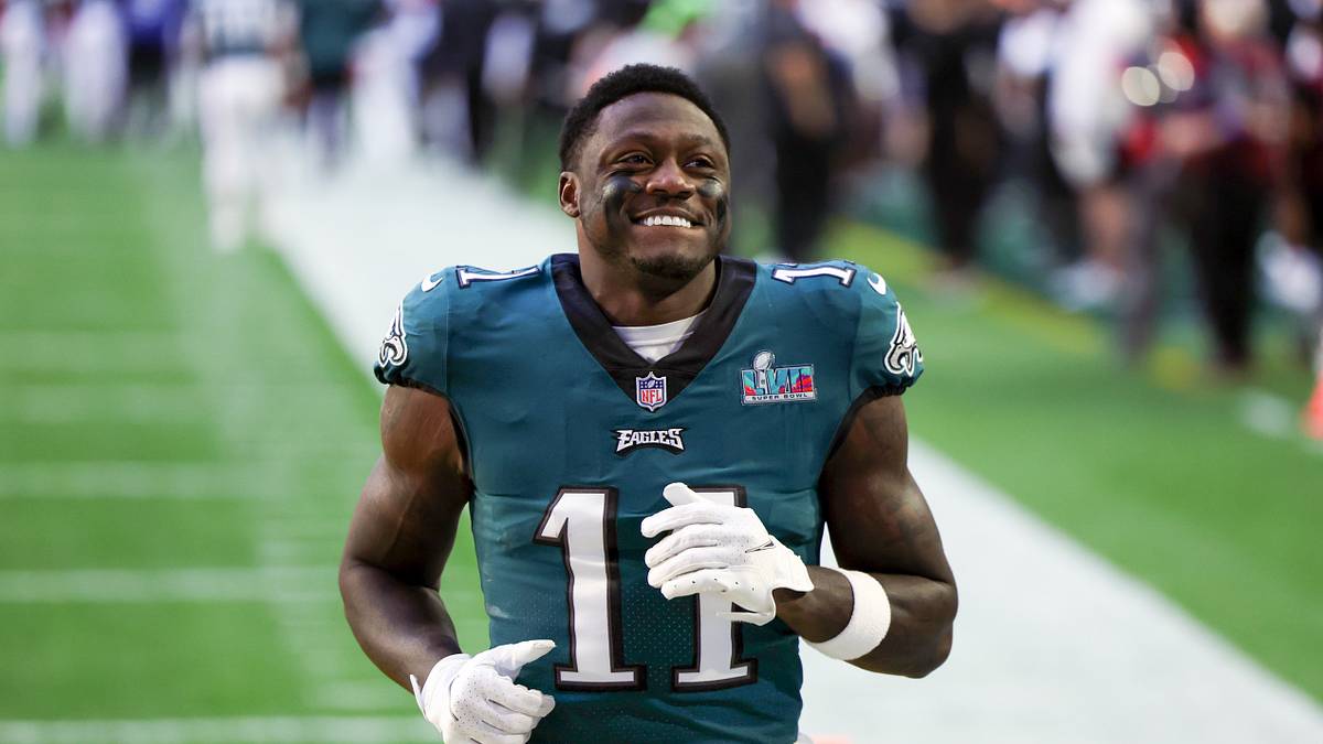 Philadelphia Eagles WR A.J. Brown Returns To NFL Top 100 List - Sports  Illustrated Philadelphia Eagles News, Analysis and More