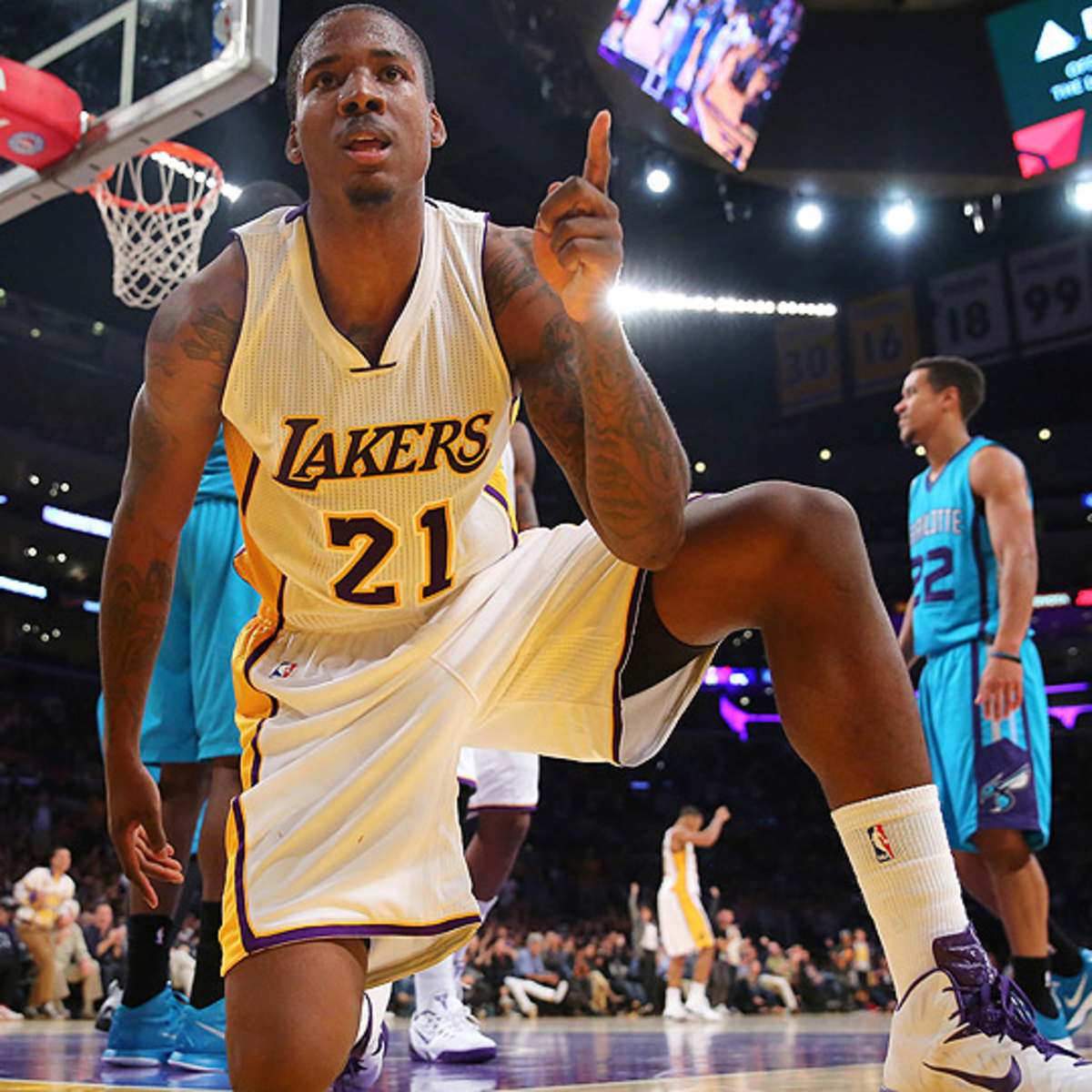 Lakers' Ed Davis fires back at Charles Barkley over 'fasting' comments -  Sports Illustrated, image size:1200x1200