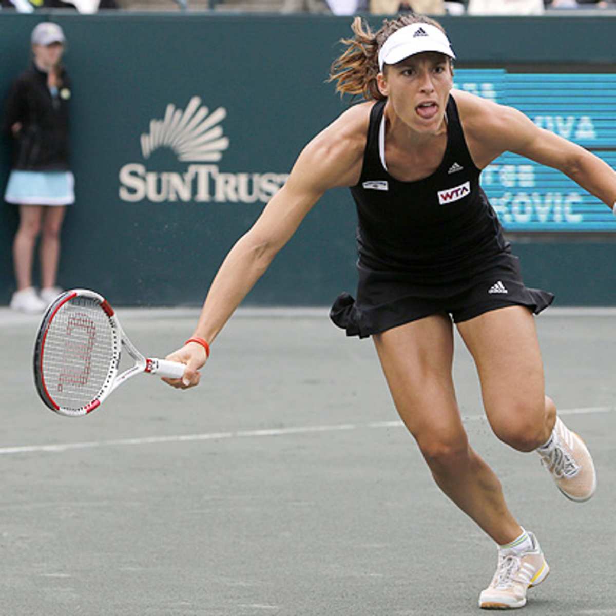 2022 is the International Year of Glass AND the 60th Anniversary of  American Studio Glass Movement. As part of the events celebrating glass,  Howard Cohen of Art Alliance for Contemporary Glass has, image size:1200x1200