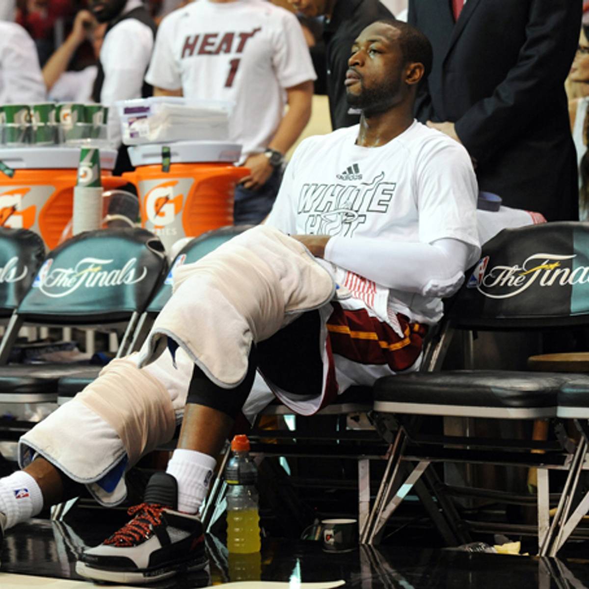 d wade sock sneaker