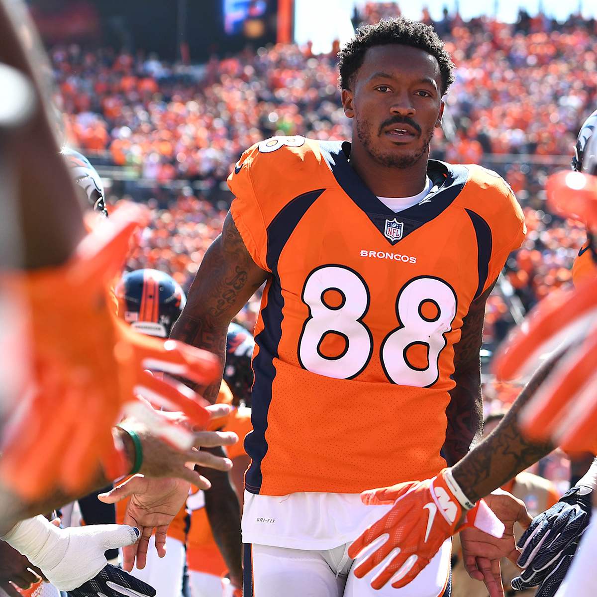 Demaryius Thomas Died of Seizure Disorder Complications, per Report -  Sports Illustrated, image size:1200x1200