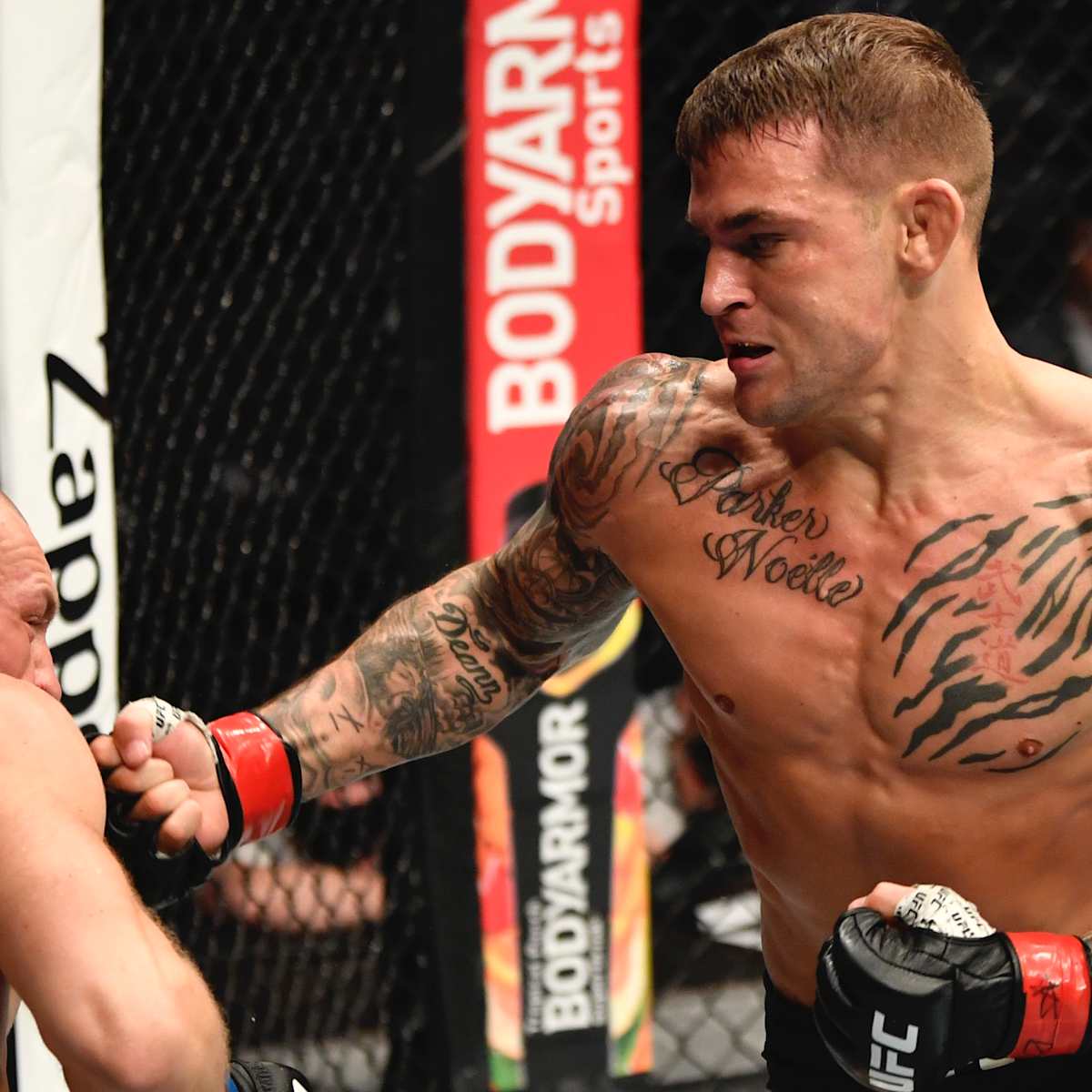 UFC 264: Dustin Poirier tuning out Conor McGregor ahead of bout - Sports  Illustrated, image size:1200x1200