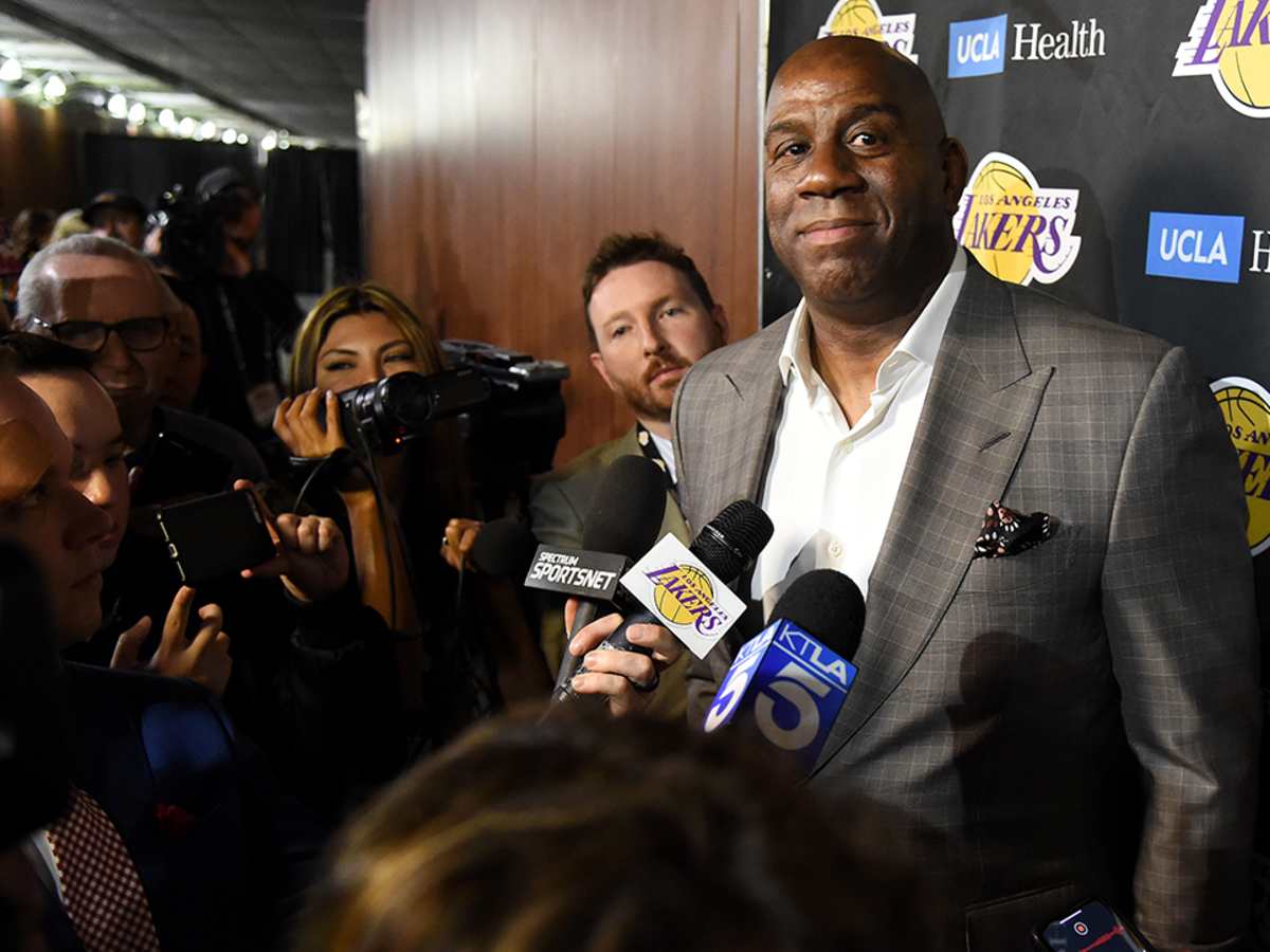 Magic Johnson: Lakers must limit advice from NBA legend - Sports Illustrated